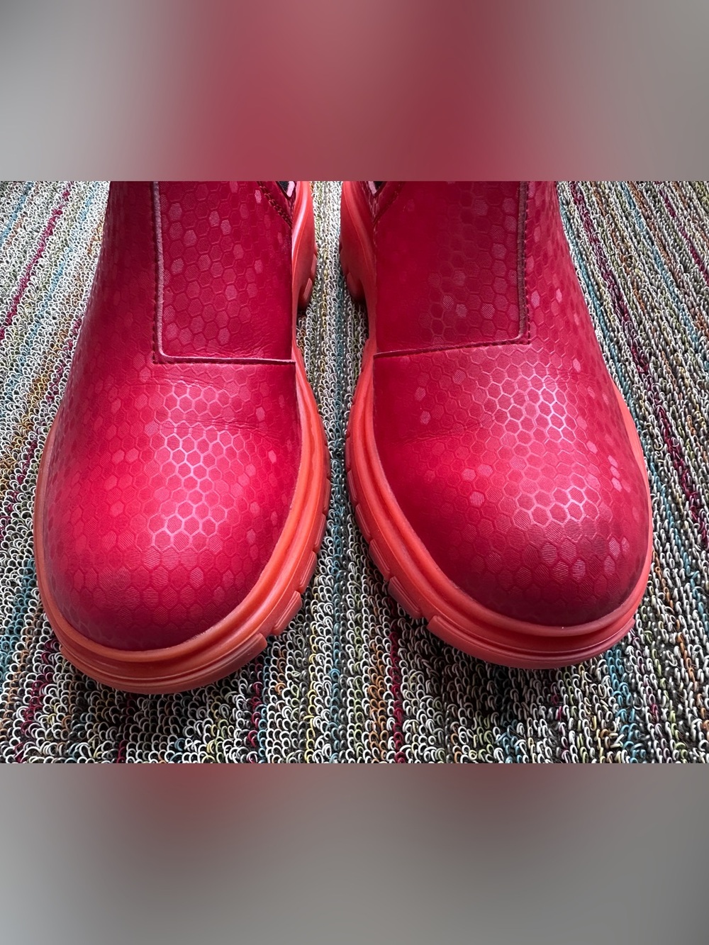 Fluevog EXCELLENT Official Jeudi pink rubberized vegan leather Chelsea boot -7 - Picture 12 of 16